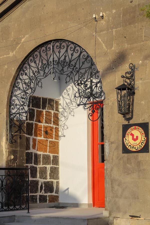 Nur Guest House Guiumri Exterior foto