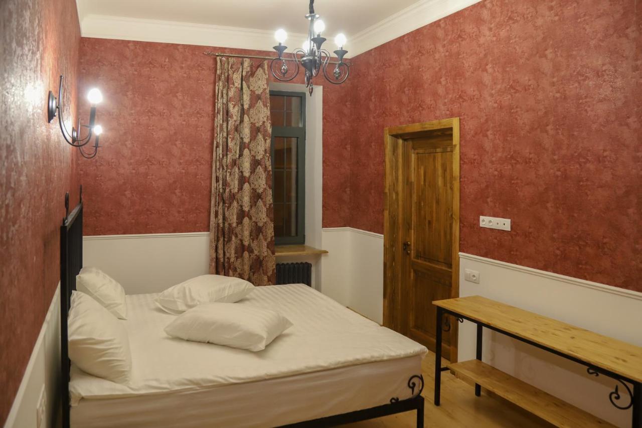 Nur Guest House Guiumri Exterior foto