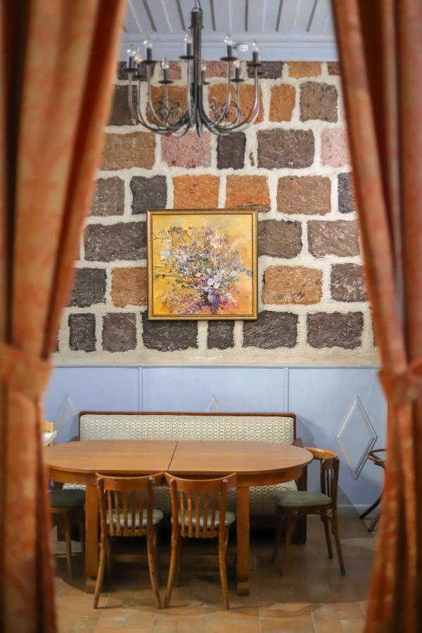 Nur Guest House Guiumri Exterior foto