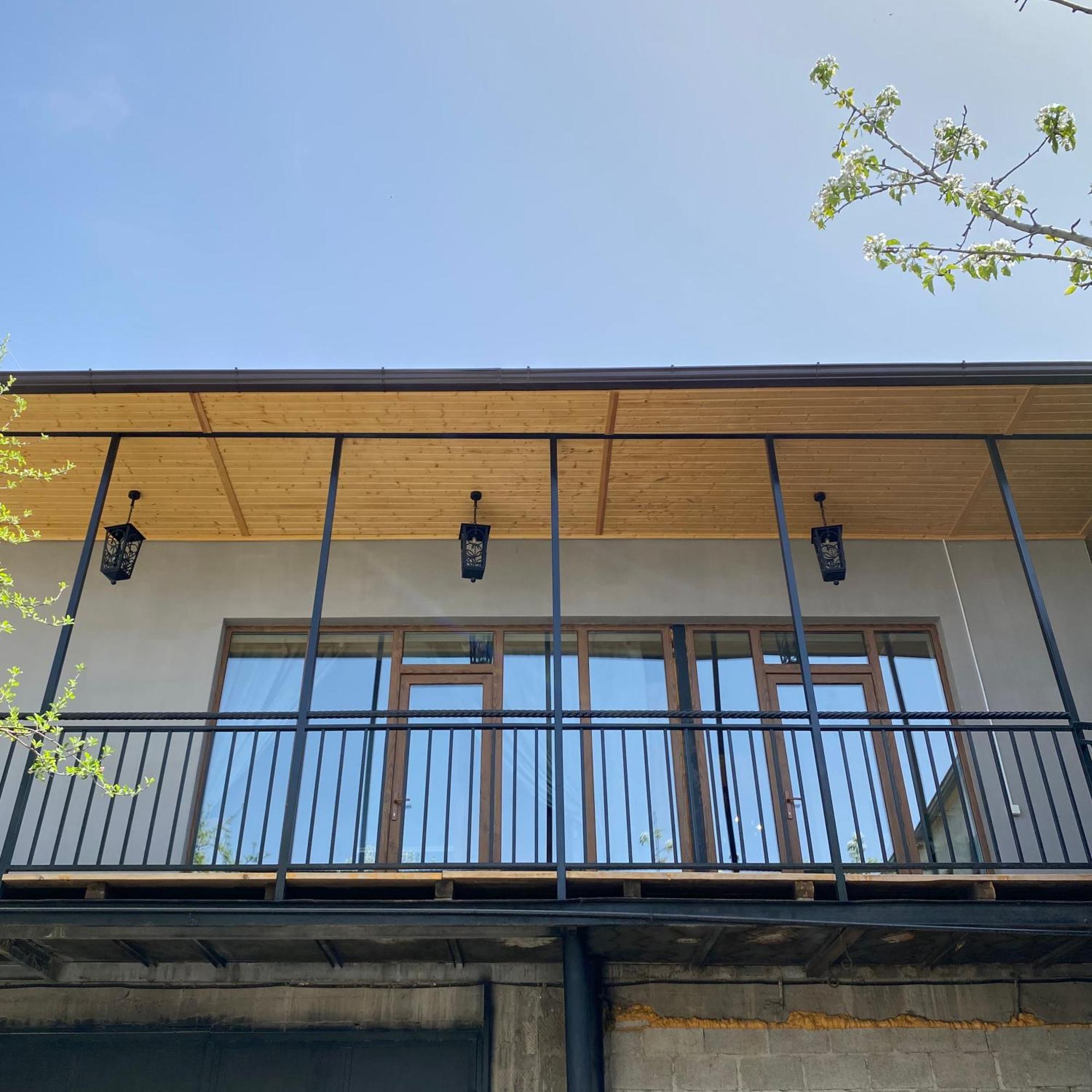 Nur Guest House Guiumri Exterior foto